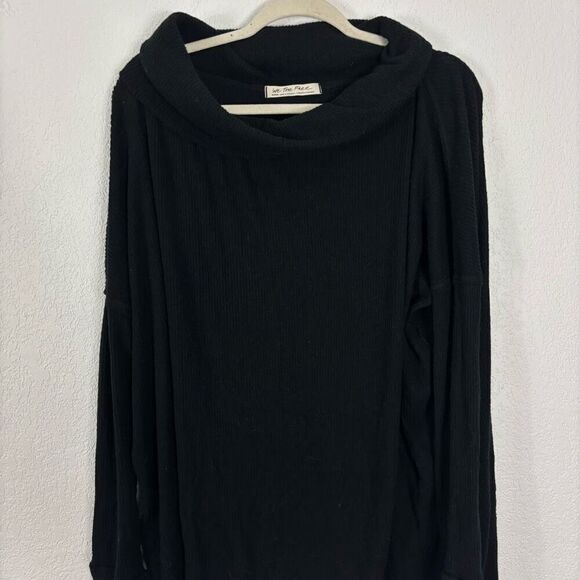 Free People We The Free Black Cowl Neck Ribbed Slit Back Long Sleeve Thermal Top - Picture 3 of 6